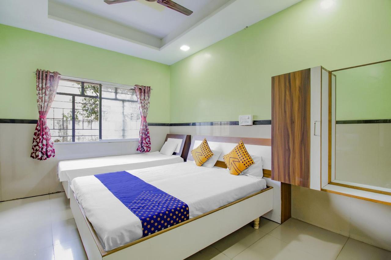 Spot On Indirasagar Executive Kolhapur Exterior foto