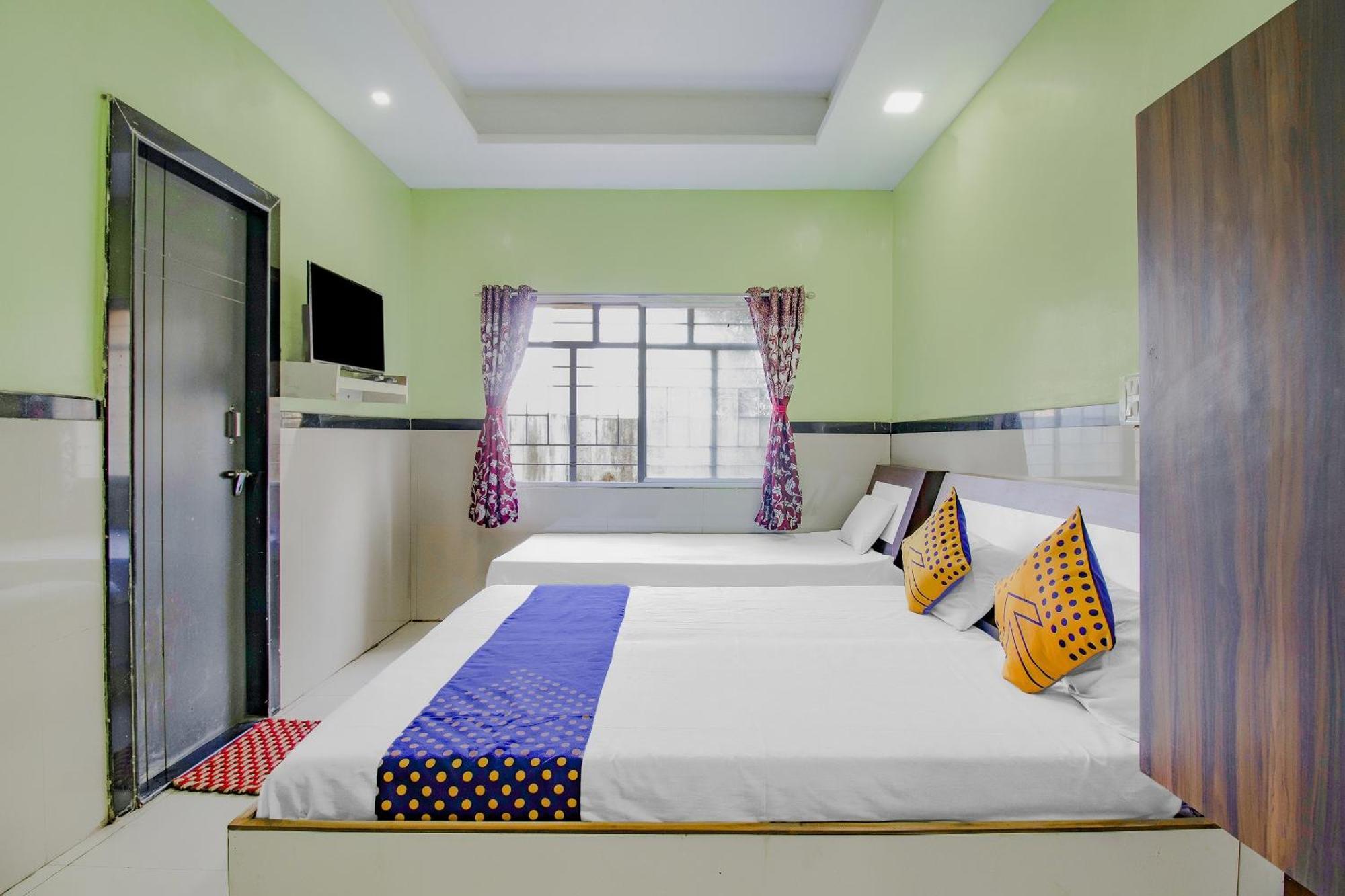 Spot On Indirasagar Executive Kolhapur Exterior foto